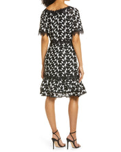 Load image into Gallery viewer, Two Tone Lace Dress in Black/White